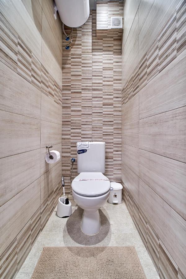 Cozy Apartment With Balcony On The Black Sea- Part Of The Family 'Vicki Apart Varna Esterno foto